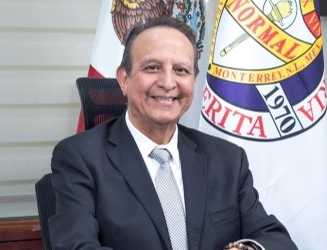 director 327 x 250