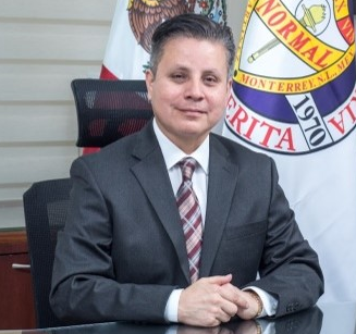 subdirector administrativo 327 x 307